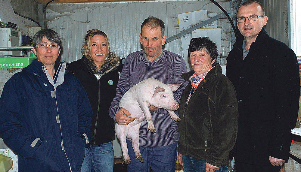 vaccin-maladie-sante-animale-pierrick-denis-porc-marianne-bertrand-catherine-ollivier-paul-creac-h-veterinaire - Illustration L’œdème contré par la vaccination au Gaec de Kerbrechet