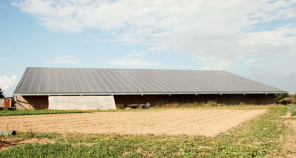 batiment-photovoltaique - Illustration Énergie : Vers l’autoconsommation en photovoltaïque