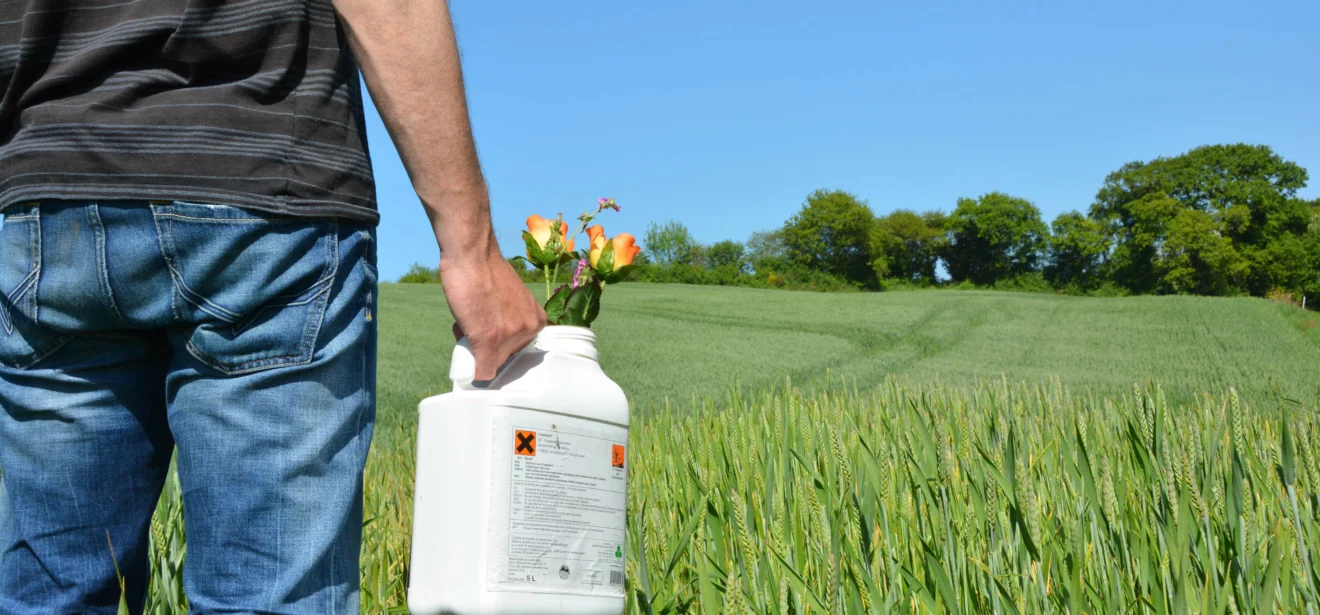 pesticides-solutions-naturelles - Illustration Pesticides : une baisse de 10% de la pollution des cours d’eau en métropole