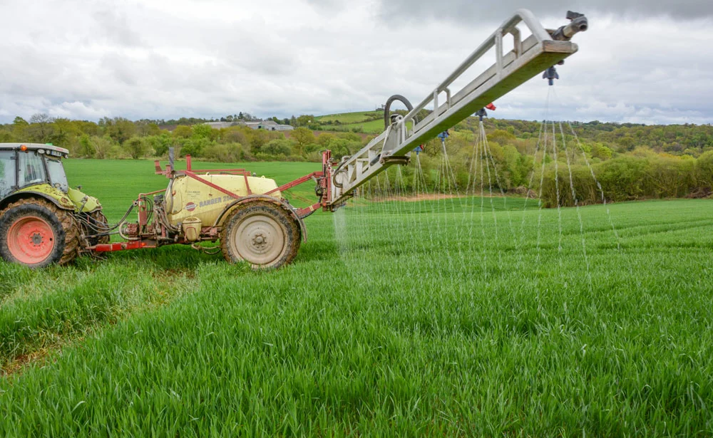 pulverisateur-fertilisation - Illustration Optimiser son pulvérisateur en fertilisant ses céréales