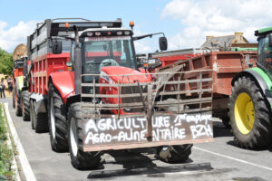 Manifestation : Agriculteurs en colère sur la RN12