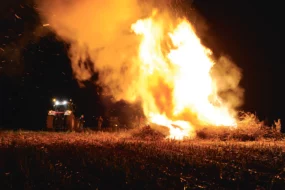 manifestation-il-y-a-le-feu-dans-nos-campagnes