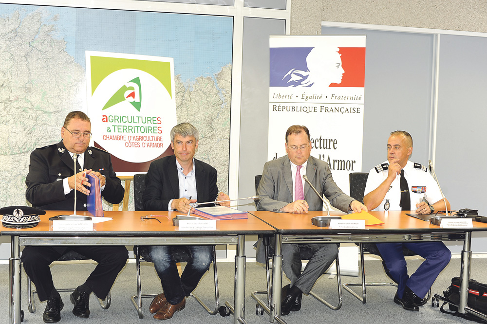 vol-agricole-exploitation-nicolas-guerran-dolivier-allain-pierre-soubelet-philippe-leclercq - Illustration Une convention  contre les vols agricoles