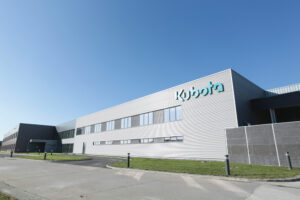 Kubota a inauguré son usine française, Kubota Farm Machinery (KFM)