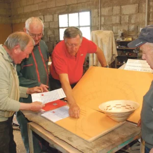 Dans l’atelier c’est un peu l’ambiance « Maths Sup’ »