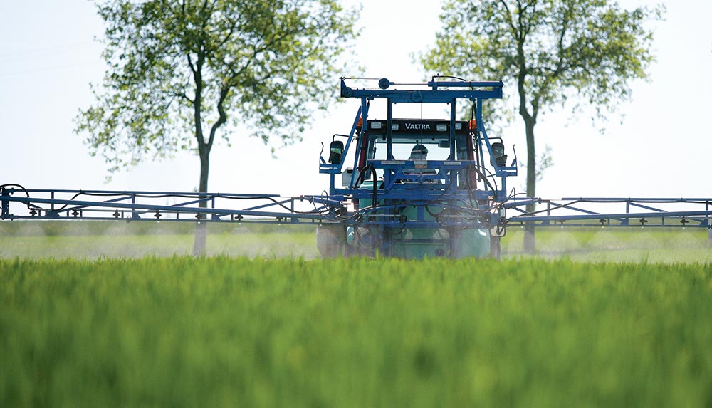 mesure-agro-environnementale-climatique-environnement-reduction-phyto-indice-frequence-traitement - Illustration Le Sénat adopte la loi biocontrôle, sans les sanctions applicables aux vendeurs de phytos