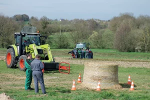 prevention-regle-circulation-maison-rurale-familiale-engin-agricole