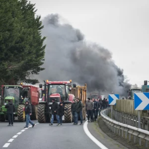 blocage-rn12-guingamp-63