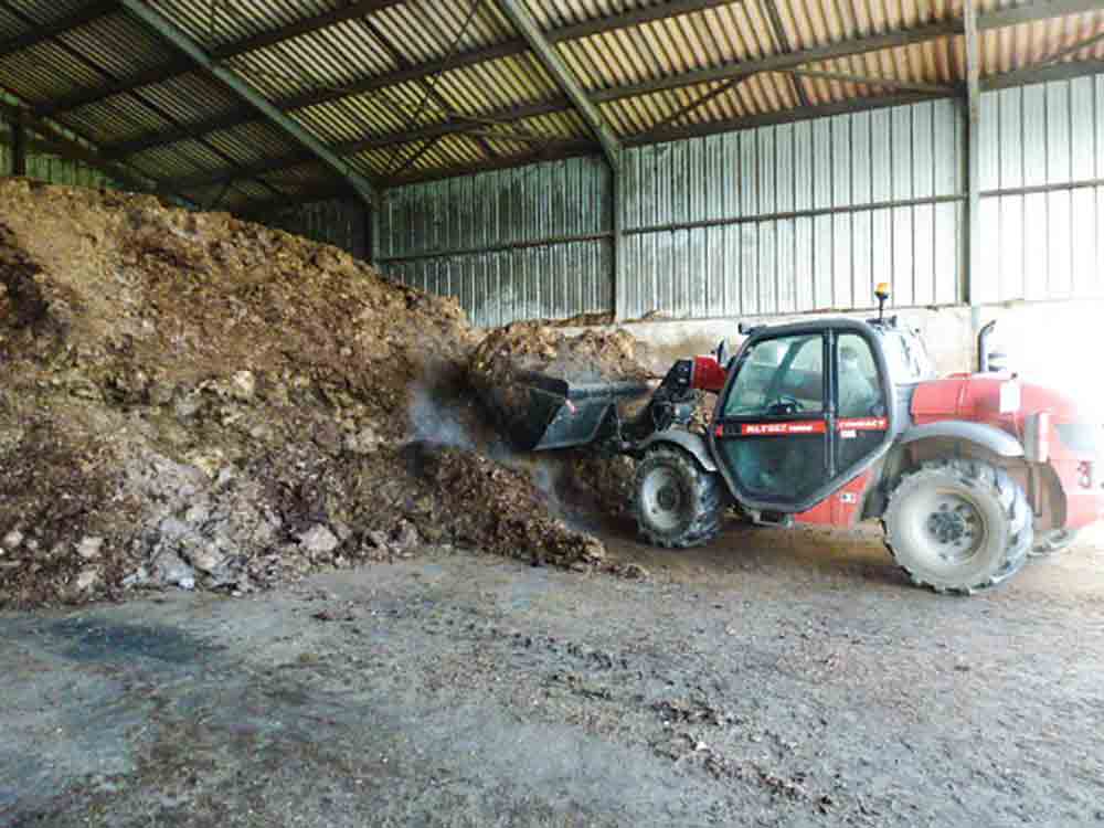 fertilisant-norme-corpen-culture-echantillon-fumier-azote-engrais-prelevement-analyse - Illustration Effluents d’élevages : bien analyser pour piloter