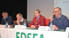 De gauche à droite : Louis Kersuillec, Jean-Claude Guillemot, Jean-Paul Bizien, président du SNAE (section nationale des anciens exploitants agricoles) et Jean-Claude Perray, président du SDAE