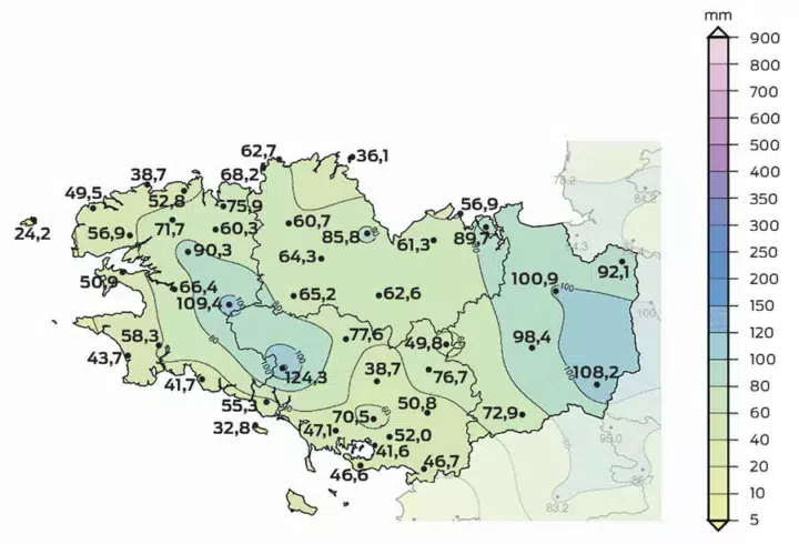 Du centre Finistère à l’Ouest du Morbihan, le cumul de précipitations a été important ce mois, tout comme à l’Est du 35. (Source Météo France)