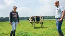 Amandine Le Bras, salariée et Stéphane Hirrien ouvriront les portes de la ferme le 23 juin prochain.