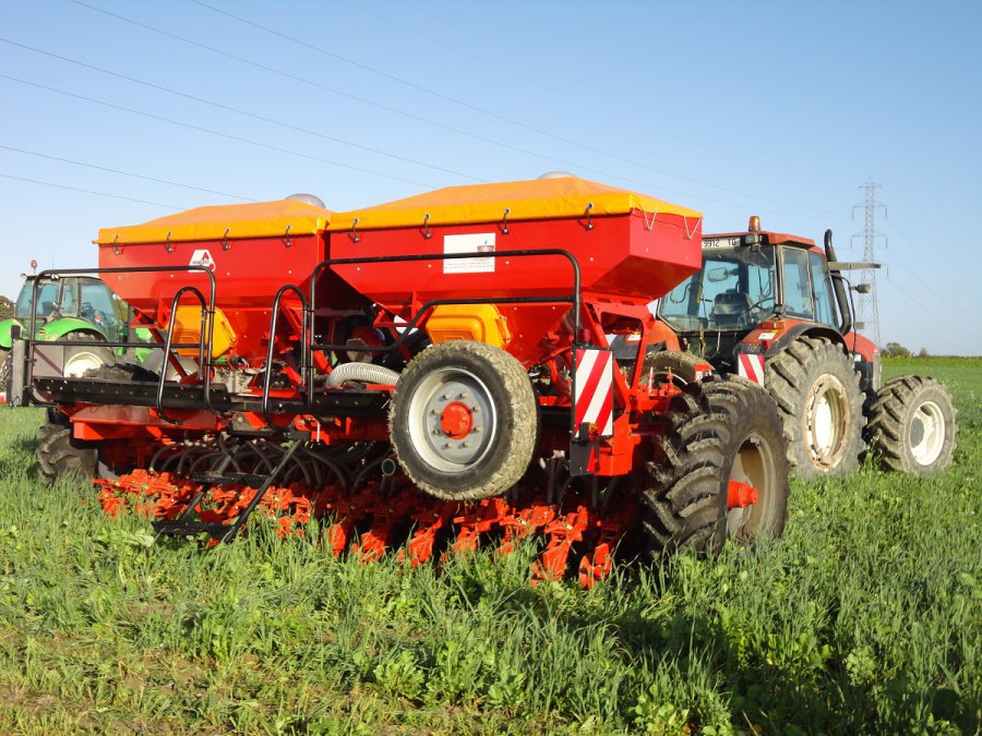 glyphosate - Illustration Glyphosate : « le feuilleton se transforme en tragédie »