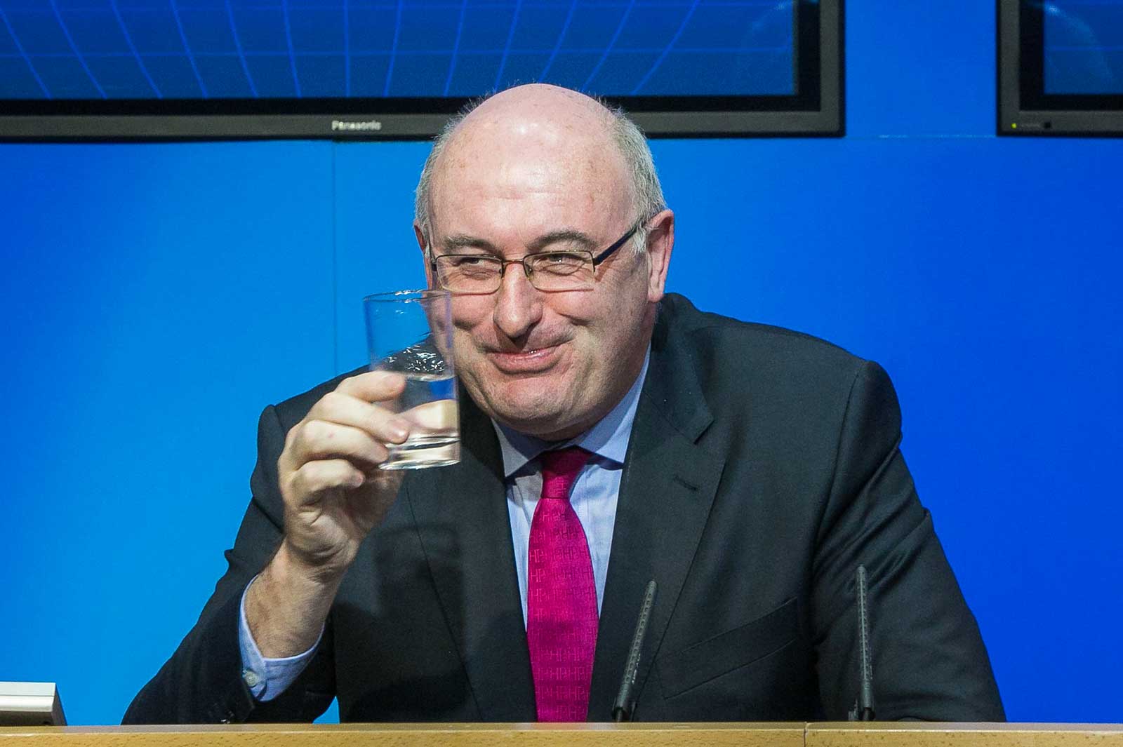 phil-hogan - Illustration Un commissaire européen à l’écoute, et après ?