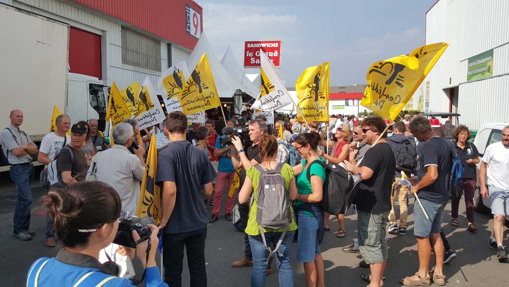 manif-conf - Illustration La Conf’ lance un appel à manifester contre Lactalis et pour “un revenu paysan”