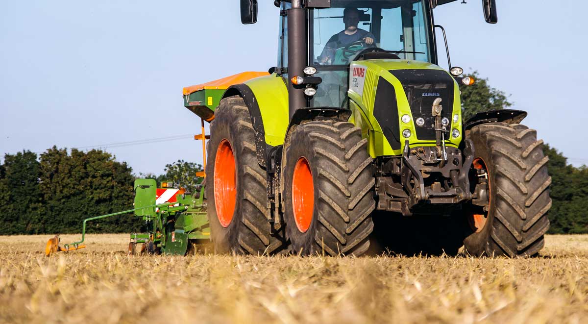 claas-semoir-cereales - Illustration Attendre le 20 octobre pour semer les céréales