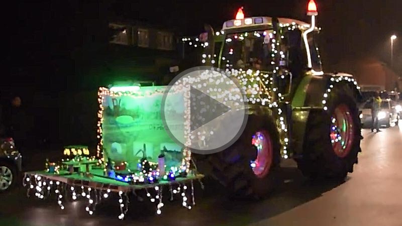 tracteurs-noel - Illustration Dans la série “les tracteurs de Noël”…