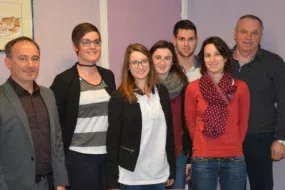 Adèle Salles, Appoline Martel, Maïwenn Huet, Marine Morelet Antoine Vaugrenard, étudiants en BTS avec Daniel Le Ruyet et Nicolas Jehanno, enseignants.