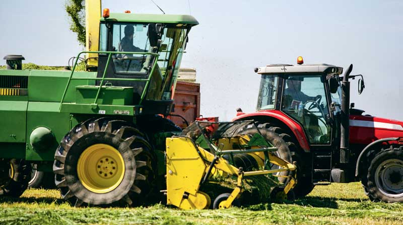 formation-jeune-ensilage-remorque - Illustration Coup de pouce à l’apprentissage