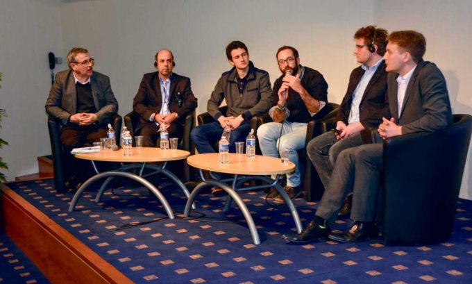 De gauche à droite : Michel Berducat, de l’Irstea, Avital Bechar, du Volcani Center, Maurice Gohlke, de chez Deepfield Robotic, Matthias Carrière, de Naïo Technologies, Claes Jæger, de l’entreprise danoise Agro Intelli et Sébastien Rubrecht, de Sitia, ont présenté les dernières avancées technologiques.