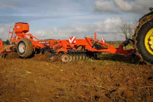 KUHN-PERFORMER-3000