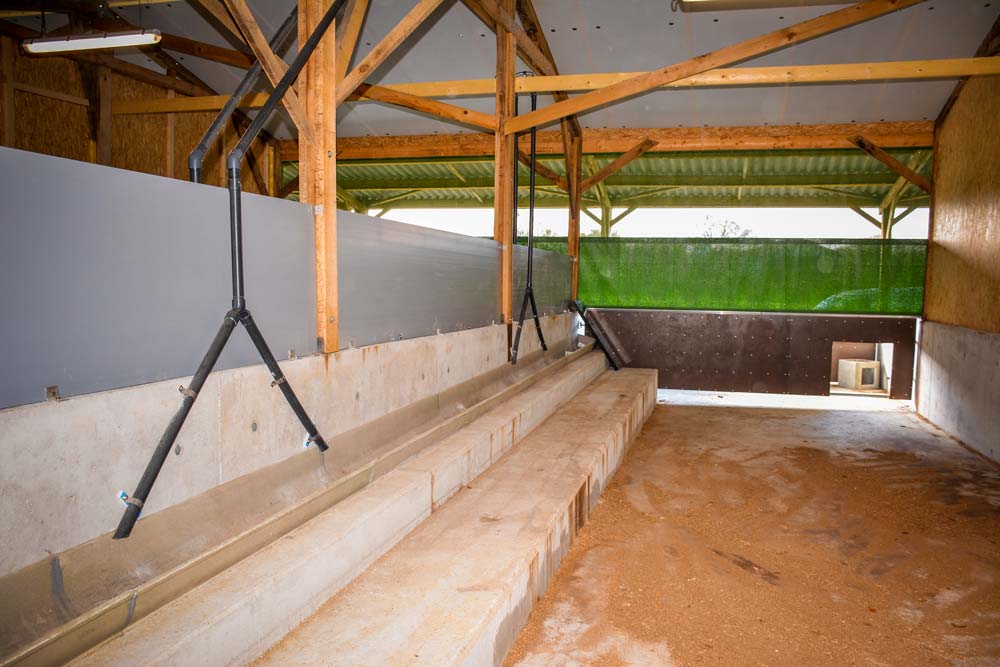 Photo of Un atelier neuf en porc bio à Pedernec