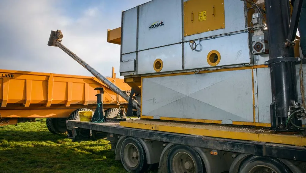 toaster-graine - Illustration Le toastage des graines testé à Mont-Dol