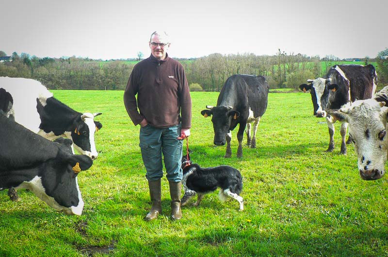 Sur un parcellaire morcelé, Ludovic Massard a gagné 13 ha de pâturage accessibles aux vaches laitières avec des aménagements. - Illustration Maximiser le pâturage pour réduire les charges