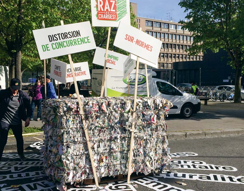RAZ-les-charges - Illustration Manifestation contre l’excès de normes