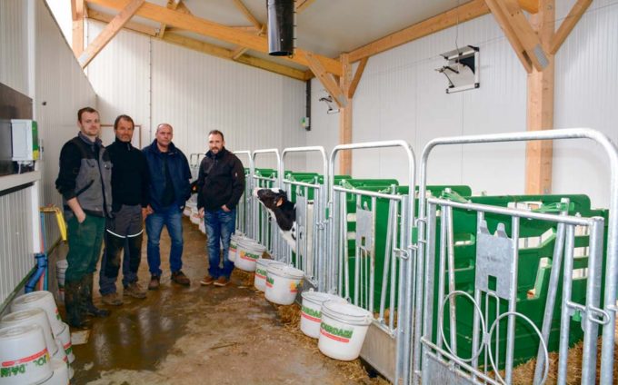 De gauche à droite : Harold Étienne, Jean-Philippe Guillermic, Yves et Jean Berthelot, tous les deux associés dans la SARL Berthelot.