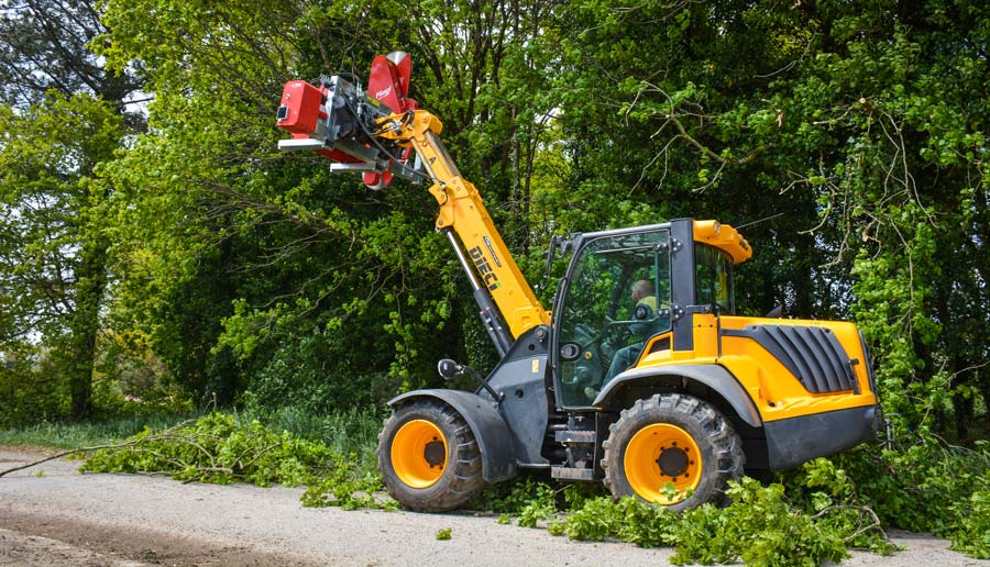 telesco-dieci-3 - Illustration Au Gaec des vents, les travaux s’articulent autour du chargeur télescopique