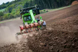 telescopique-merlo-dossier-labour