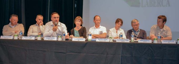 Les membres du comité de pilotage des projets de recherche Drosme et Acidros. 