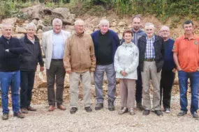 Les anciens et nouveaux responsables se sont retrouvés dimanche dernier.