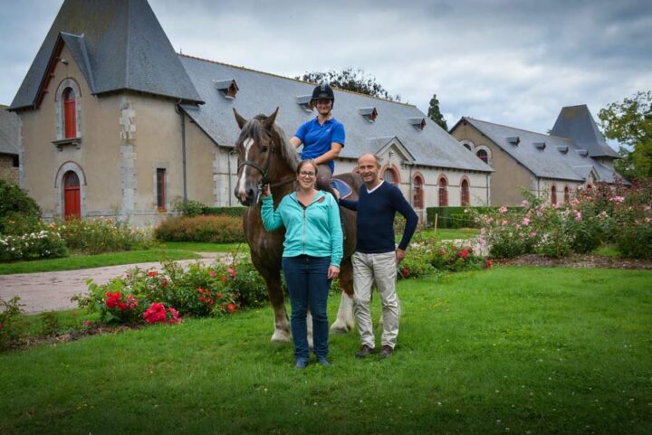 André Plessis, président de l’Association nationale des éleveurs du Cheval de trait breton, et Julie Gobert (en bas), directrice du Gip Cheval breton.