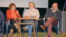 Evelyne Le Normand, agricultrice, René Louail, représentant du monde associatif et Xavier Hamon, cuisinier (Slow food), lors d'un débat « Fermes d'avenir » la semaine dernière à Questembert.