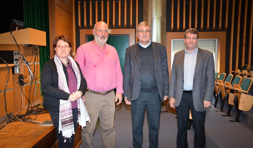 Valérie Le Page, directrice du Lycée de Saint-Jean Brévelay-Hennebont, Jean-Noël Le Quitrec, du réseau Frab, Dominique Pourtier, établissements publics agricoles et Laurent Chevalier, directeur du lycée du Gros Chêne. - Illustration La bio à l’école