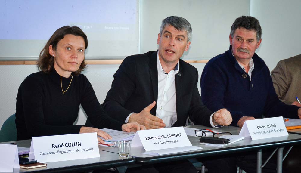 De gauche à droite : Emmanuelle Dupont, directrice d’Interbev Bretagne, Olivier Allain, vice-président du Conseil régional et coordinateur des EGA, et Jean-Louis Hervagault, président de la Commission viande de la Chambre d’agriculture 35. - Illustration Viande bovine : Intégrer les coûts de production sur de gros volumes