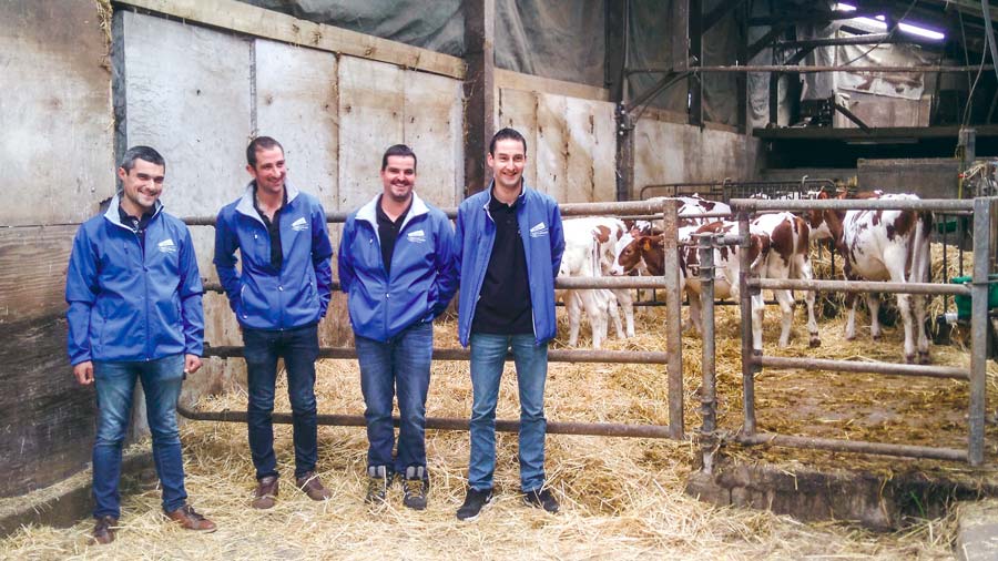 Passionnés par leur métier, les responsables du bureau lait des Jeunes Agriculteurs souhaitent promouvoir le métier pour favoriser des prochaines installations. - Illustration « Tant que nous n’aurons pas un revenu décent, nous n’attirerons pas les jeunes »