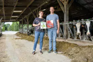 Julien Collin, agriculteur et sapeur-pompier, et Pascale Martin, directrice de SR 35.