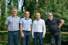 Éric Guillermic, responsable qualité Elvilap ; Frédéric Blot, président Elvilap ; Gaël Le Houedec, responsable du groupement ; Alain Guillotel, vice-président Elvilap