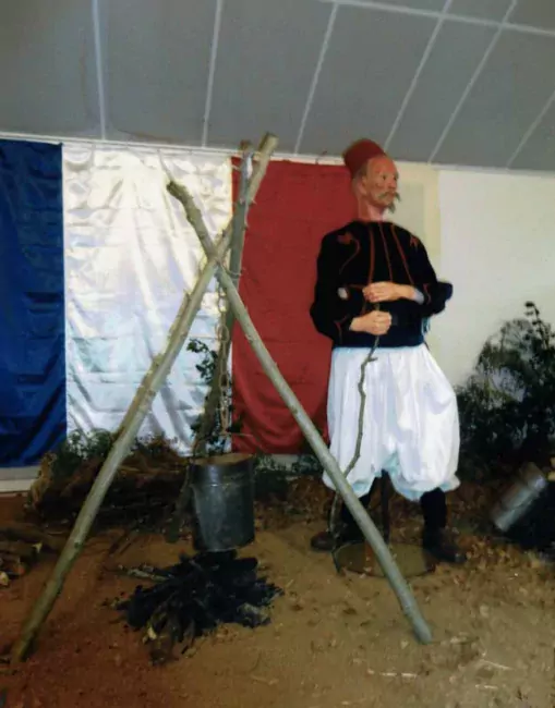 Le zouave dans toute sa splendeur pas forcément discret pour l’ennemi.