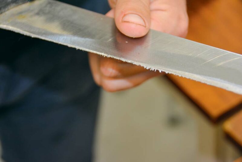 Cinq étapes pour un couteau tranchant | Journal Paysan Breton