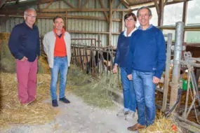 De gauche à droite : Jean-Paul Renault, Olivier Monharoul et Anne-Marie et Joël Restif.