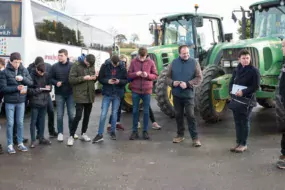 Attentifs, les élèves des classes de Bac Pro de Pommerit ont écouté avec attention le témoignage de Christelle et Arnaud Beauverger concernant leur atelier de production d’œufs et de légumes en bio.