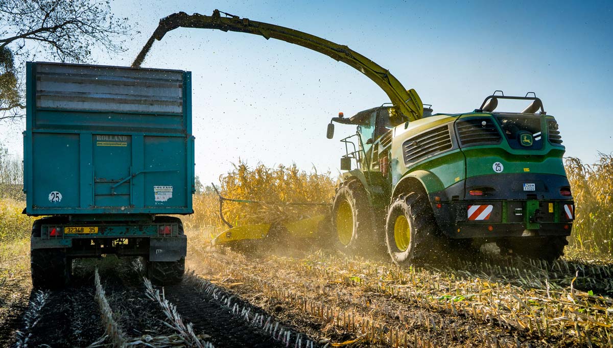 john-deere-9000 - Illustration Ensileuse John Deere Série 9000 : Coup d’œil avant la saison 2019