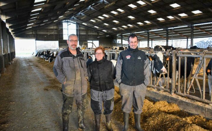 David Perrot, Flora Perrot et Emmanuel Turban, 3 des 6 associés du Gaec du Vieux Manoir.