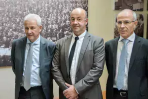 De gauche à droite, les responsables de la Sica de Saint-Pol-de-Léon : Jean-Michel Péron, secrétaire général ; Marc Keranguéven, président et Olivier Sinquin, directeur.