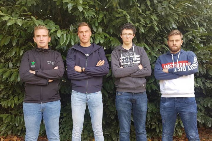 Romain Le Cadre, Maxime Ronceray, Didier Guéguen et Mathis Garnier, étudiants au lycée la Touche à Ploërmel (56). 