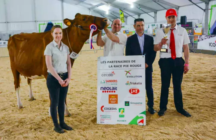 Xavier Rannou, à droite, gagne ce concours Pie Rouge avec Luna.
